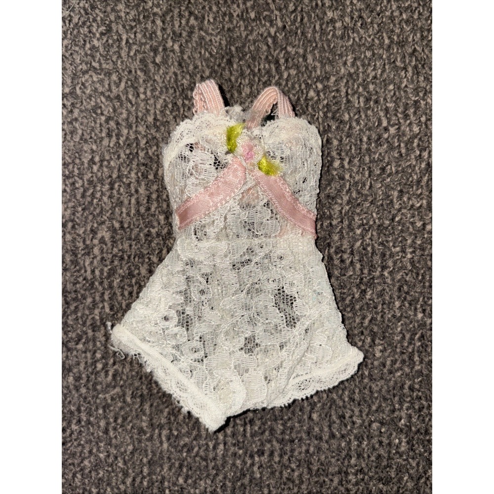 1950's Madame Alexander Cissette Doll Tagged Chemise‎ Lace Peignoir